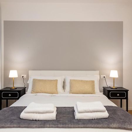Milan Duomo Suites Εξωτερικό φωτογραφία