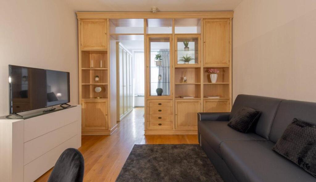 Milan Duomo Suites Εξωτερικό φωτογραφία