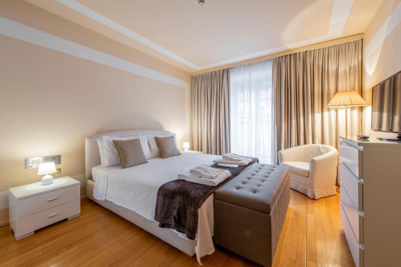 Milan Duomo Suites Εξωτερικό φωτογραφία