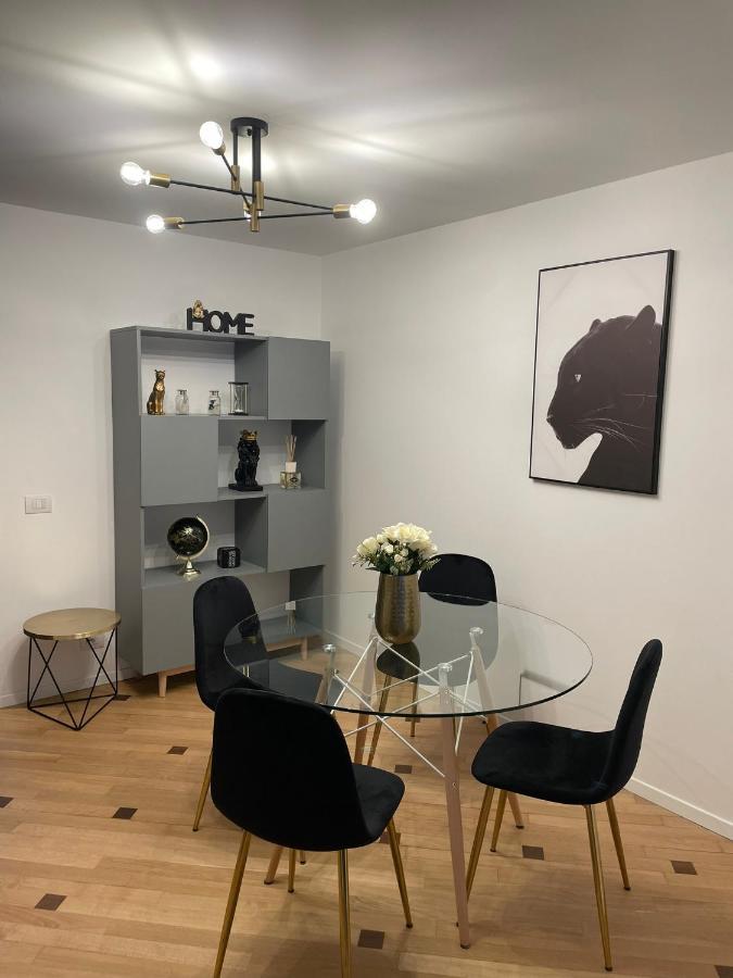 Milan Duomo Suites Εξωτερικό φωτογραφία