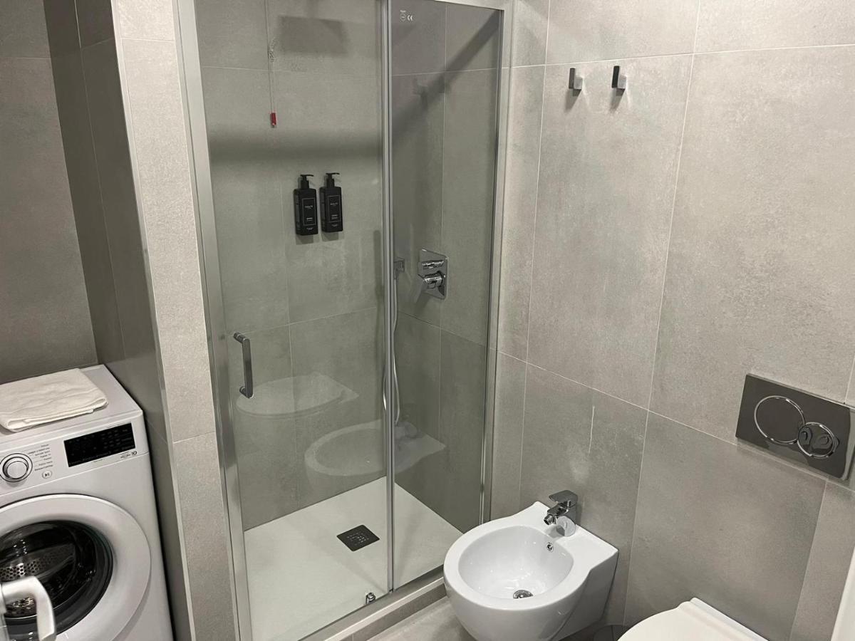 Milan Duomo Suites Εξωτερικό φωτογραφία