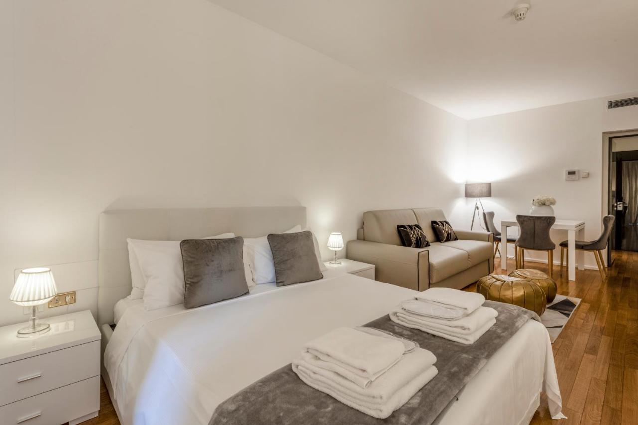 Milan Duomo Suites Εξωτερικό φωτογραφία