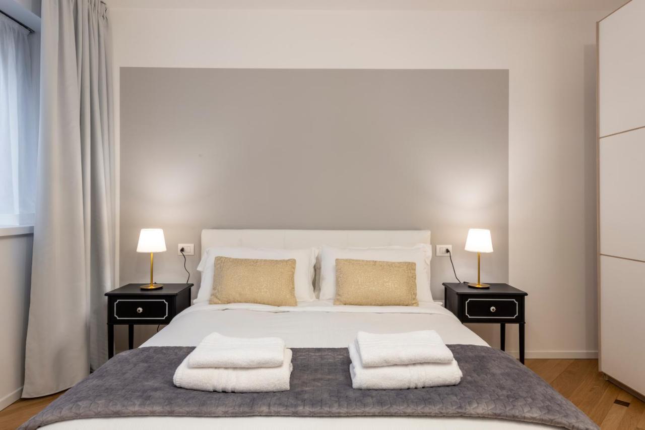 Milan Duomo Suites Εξωτερικό φωτογραφία